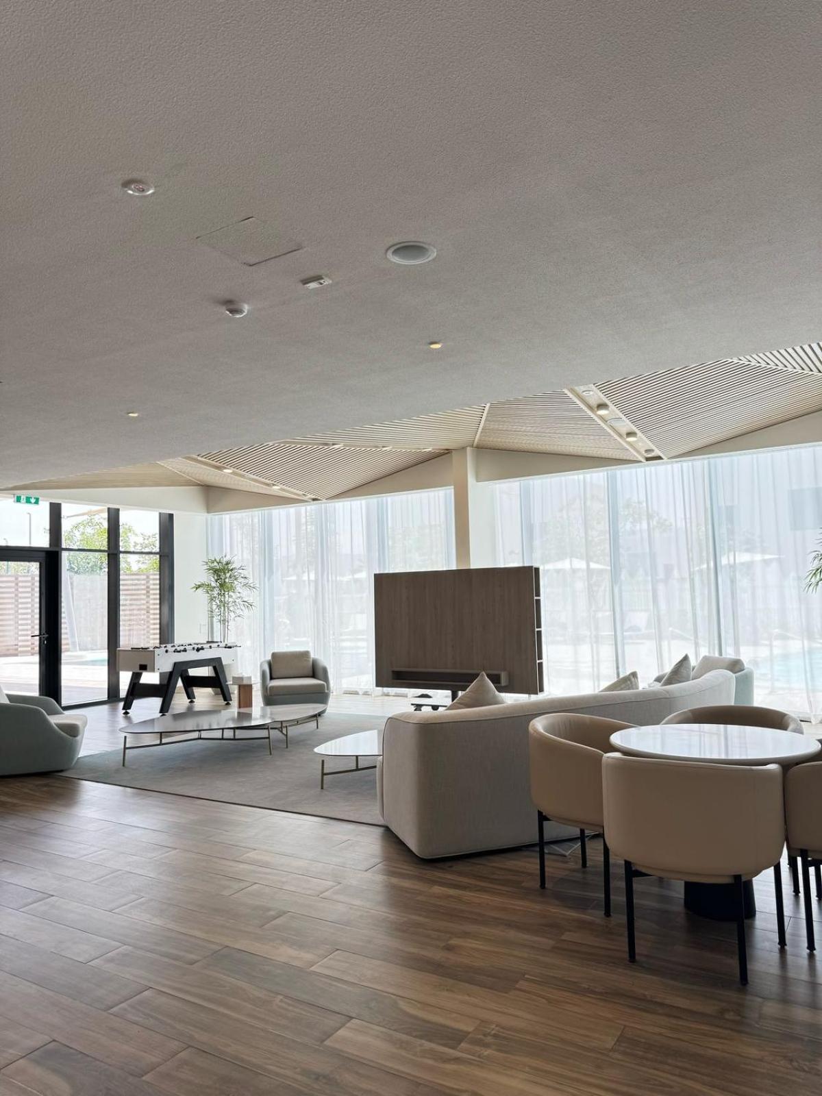 Villa Modern Luxury At The Yas Escape