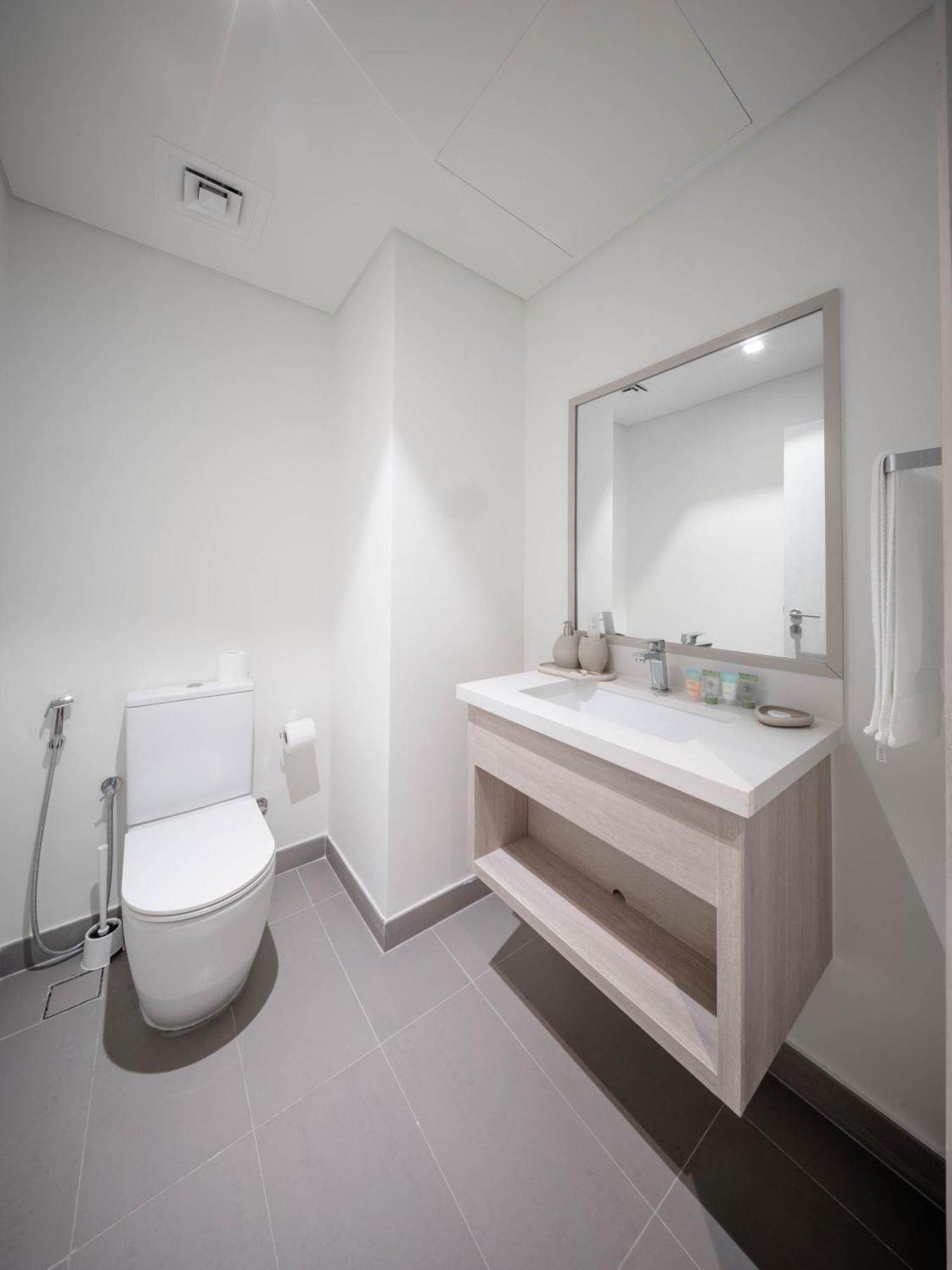Villa Modern Luxury At The Yas Escape Abou Dabi